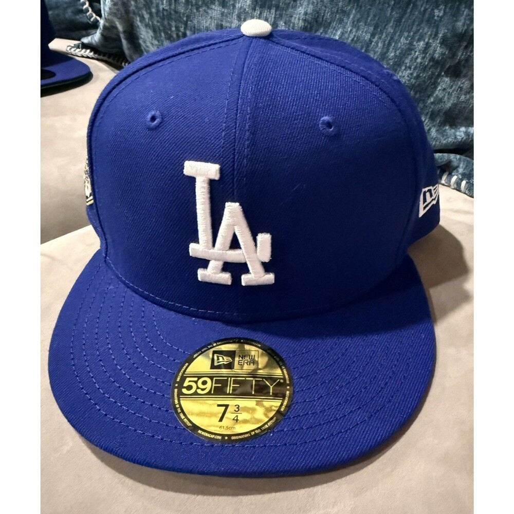 New Era 59FIFTY LA Dodgers 2025 World Series Champions Patch Fitted Hat 7 3/4